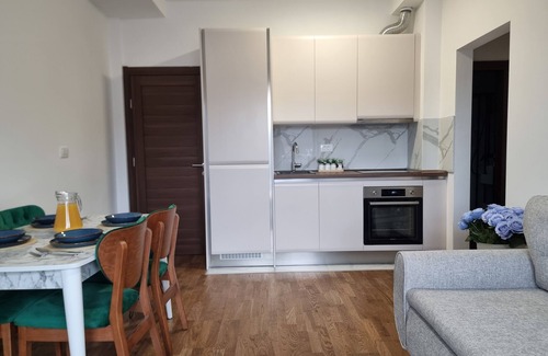 Becici Apartment | Cozy one bedroom apartment close to Becici beach