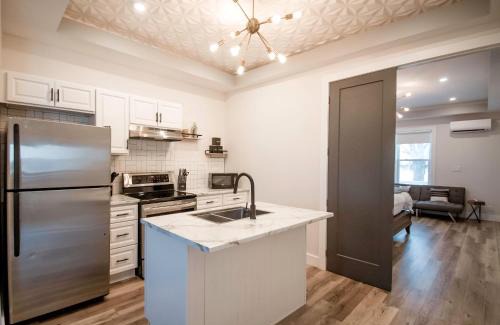 Moncton Apartment | Cozy One Bedroom Apartment- Downtown Moncton