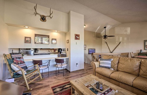 Pagosa Springs Condo | Cozy Pagosa Condo: Stunning Mountain & Lake Views!