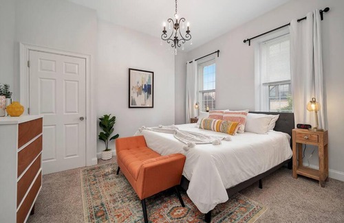 Bluff House | Cozy Pittsburgh Home with King Beds - short drive to all