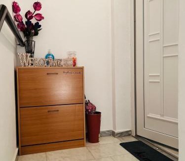 Kozani Apartment | Cozy Place living