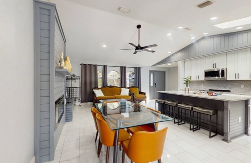 Port Charlotte - Charlotte Harbor House | Cozy Poolside Getaway in Port Charlotte | Private Pool Wi-Fi Washer/Dryer