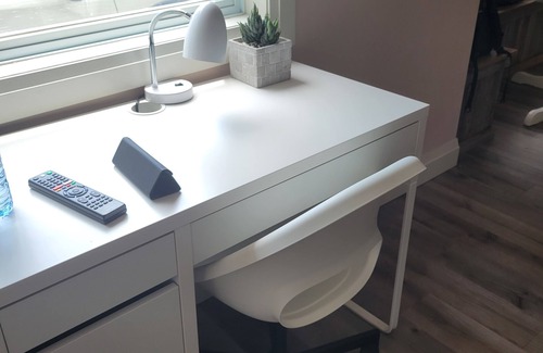 St. Catharines Cottage | Cozy Port Dalhousie Cottage - walkable to everything (pet friendly)