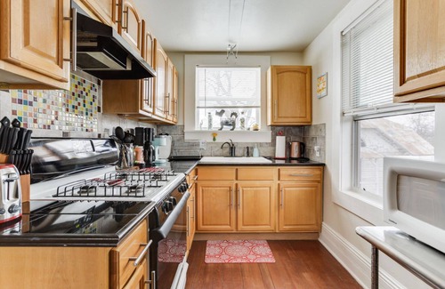 Southtown Apartment | Cozy & Private 1-Bedroom Apartment near downtown