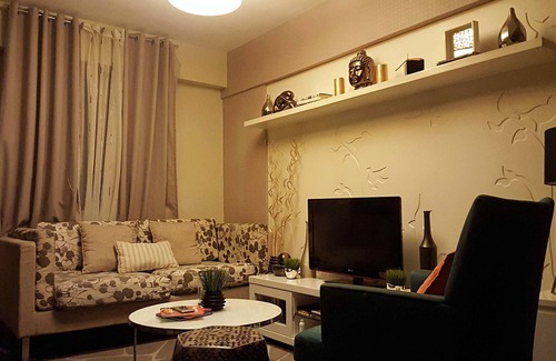 Ususan Apartment | Cozy Private Room (w/Breakfast!) near BGC!