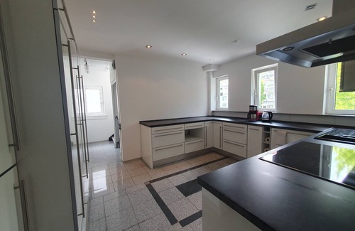 Oberstadt Condo | Cozy private room with shared bathroom centrally located - at Mainz University Hospital