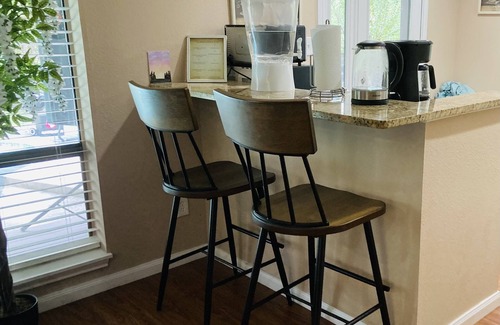 Conroe House | Cozy, private, Very quiet, excellent space for vacation or Celebrations/Events.