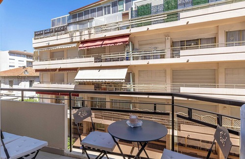 Cannes City Centre Apartment | Cozy renovated apartment - Martinez