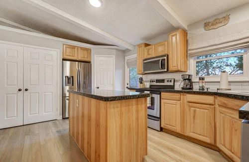 Briargate House | Cozy Retreat | Hot Tub | Upper Level of Home