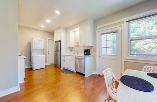 Audubon House | Cozy retreat near the Louisville Hospitals