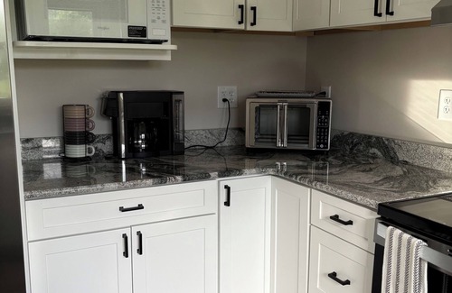 New River House | Cozy, riverfront house - 15 minutes from Virginia Tech