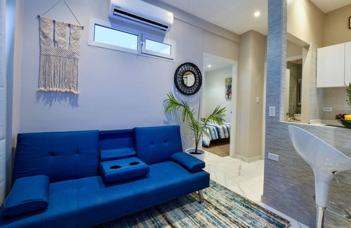 Koyari Apartment | Cozy & Romantic 1 Bedrm Apartment Close to Best Beaches