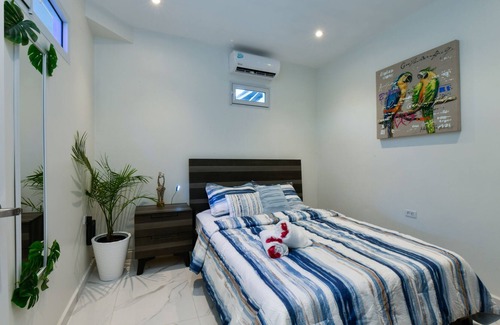 Koyari Apartment | Cozy & Romantic 1 Bedrm Apartment Close to Best Beaches