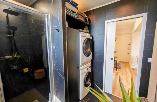 Gambetta Apartment | Cozy roof terrace near Promenade des Anglais - AC