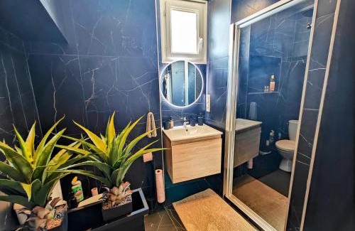 Gambetta Apartment | Cozy roof terrace near Promenade des Anglais - AC