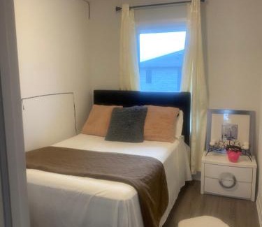 Cambridge House | Cozy room