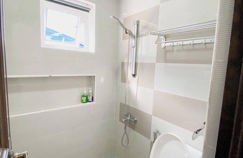 El Nido Hotel | Cozy room in El Nido, located at town center easy access to all.