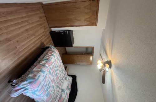 Leavenworth House | Cozy room in quiet neighborhood
