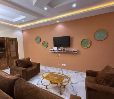 Mbacke Apartment | Cozy & Serene 2 Bedroom Retreat in Mamelle