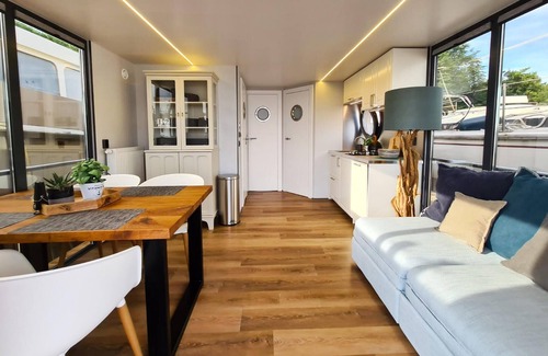 Ophoven Boat Rental | Cozy ship in Ophoven with lake view
