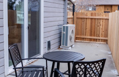 Helena Condo | Cozy single level