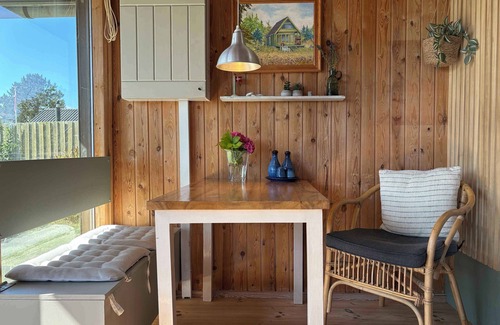 Kegnæshøj Cottage | Cozy small holiday home with sea view