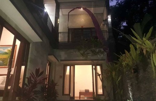 Kedewatan Villa | Cozy small Villa in the middle of lush jungle view