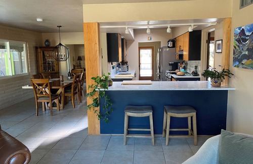 Tubac House | Cozy Southwest Custom Burnt-Adobe Brick Hacienda 3 bd 2 ba in Tubac with pool