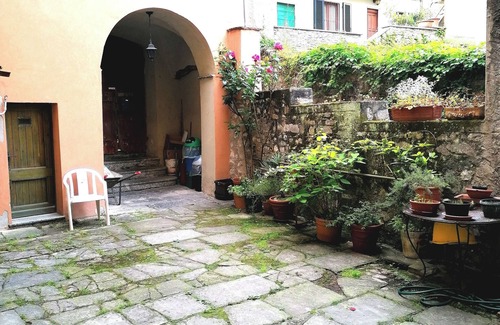 Azzano Apartment | Cozy spacious apt in Mezzegra (CO) - Lake Como, super central position, 3 rooms
