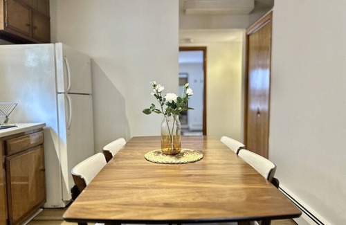 Mill River Apartment | Cozy Stay by Little Italy & Wooster Street