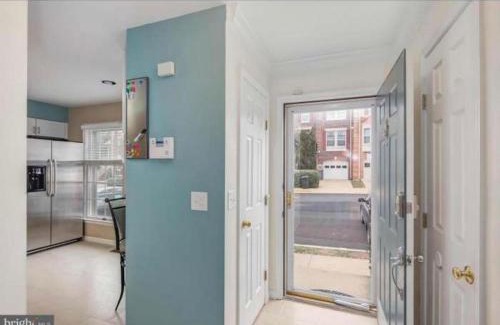 Springfield Villa | Cozy Stay Springfield Townhome