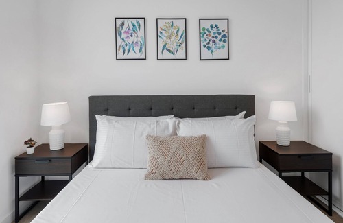 Moonee Ponds Apartment | Cozy Stay with City Views and Great Amenities