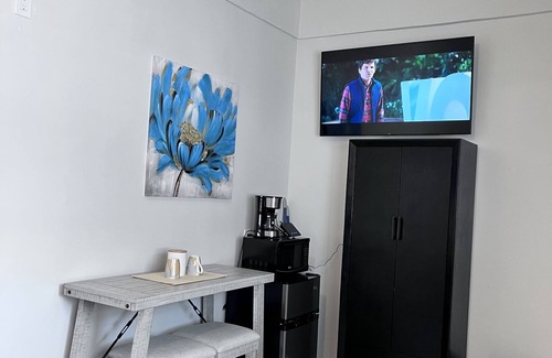 Westward Villas Subdivision Apartment | Cozy studio #6 with pool near beach VRBO