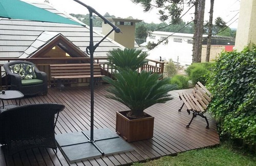 Floresta Apartment | Cozy Studio Apartment with Fireplace in Gramado
