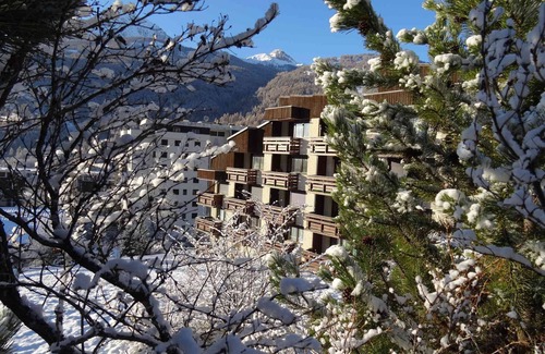 Saint-Chaffrey Apartment | Cozy studio in St-Chaffrey, near slopes with parking