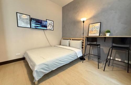 Salcedo Village Apartment | Cozy Studio in Salcedo Village Makati
