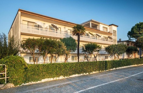 Lignano Sabbiadoro Apartment | Cozy studio apartment with sea view - Beahost