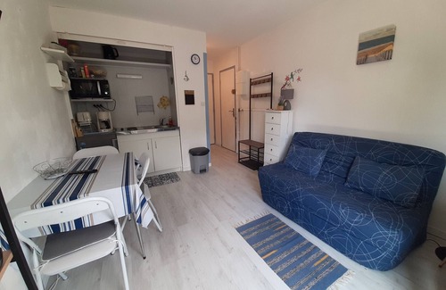 Le Penon Apartment | Cozy Studio Near Ocean, Shops & Market in Seignosse