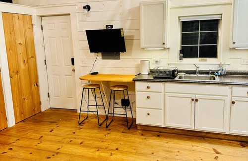 Poultney Apartment | Cozy Studio Retreat in Poultney, VT Ideal for Remote Work or a Serene Getaway