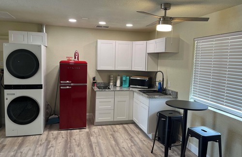 Golden Valley Apartment | Cozy studio with AC and WiFi in delightful Golden Valley