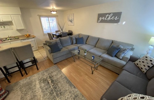 Lake Havasu City Condo | Cozy & Stylish Condo with Pool Best Location