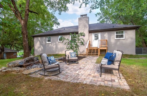 Gallatin House | Cozy Suburban Home Near Nashville