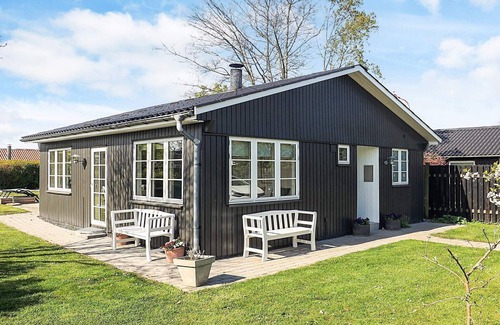 Vordingborg House | Cozy Summer House Near Ore Strand