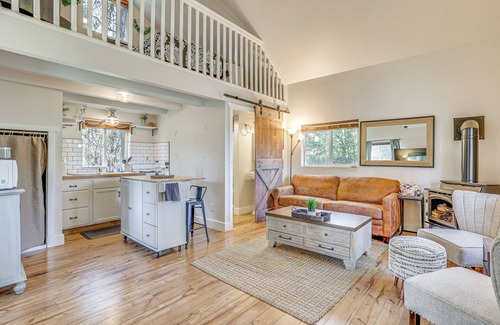 Garden Valley Apartment | Cozy Terrace Lakes Resort Cabin w/Views