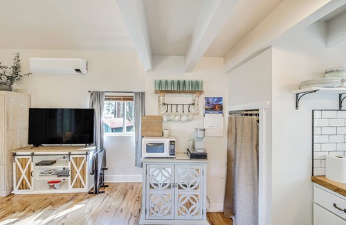 Garden Valley Apartment | Cozy Terrace Lakes Resort Cabin w/Views