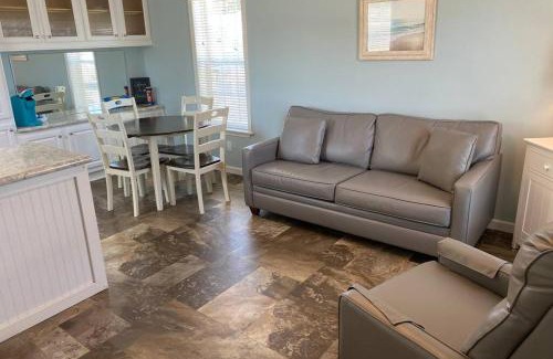 Kissimmee House | Cozy Tiny Home Near Disney World & Orlando Parks!