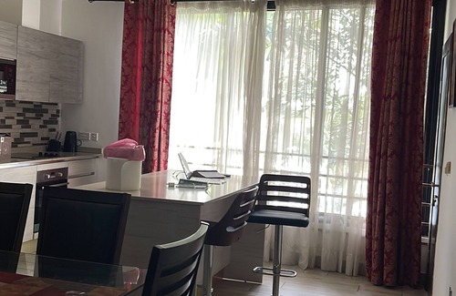 Teshie Condo | Cozy two Bedroom condo in Cantonments. 10-15 Minute drive to the airport.