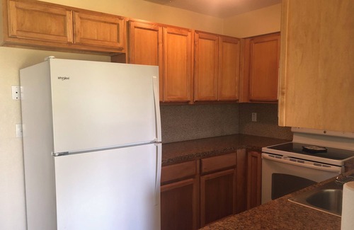 Dunnellon House | Cozy two bedroom home in Dunnellon. Minutes from the the river, golf, and more.