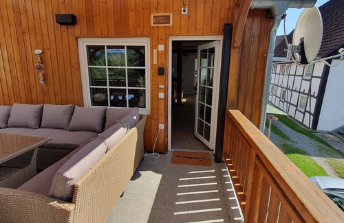 Lauenfoerde Apartment | Cozy vacation apartment with large terrace directly on the Weser