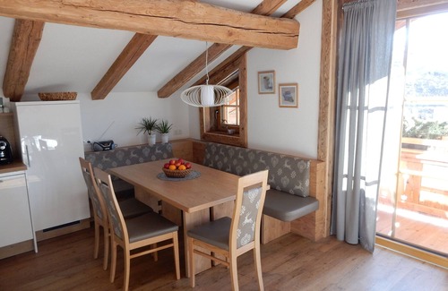 Stumm Apartment | Cozy vacation apartment on a farm in the Zillertal